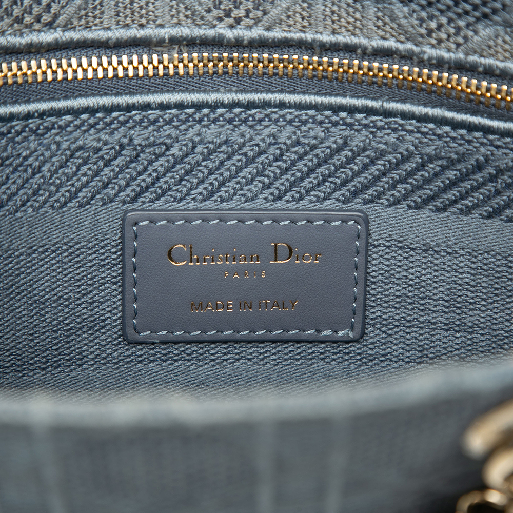 Pre-Loved Dior Medium Embroidered Canvas Cannage Lady D Lite - Picture 5 of 6